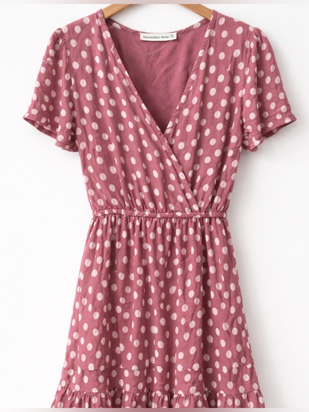 Abercrombie Mauve Polka Dot Mini Dress Cottagecore Ruffle Hem V Neck Size M
